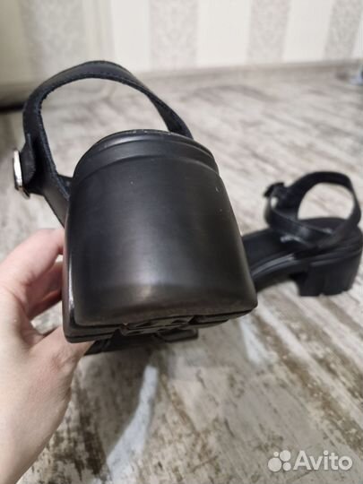 Босоножки женские 37 размер натуральная кожа