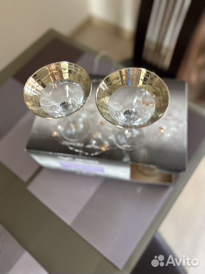 Новый набор бокалов для мартини