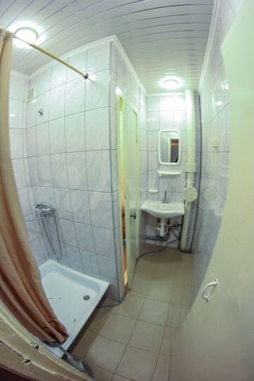 Комната 13 м² в 2-к., 1/9 эт.