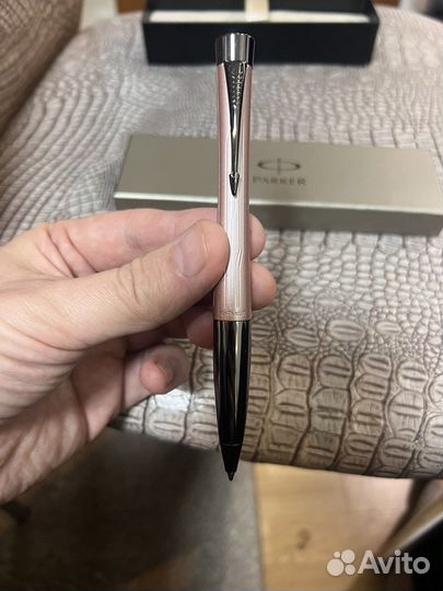 Шариковая ручка Parker Urban Premium K204