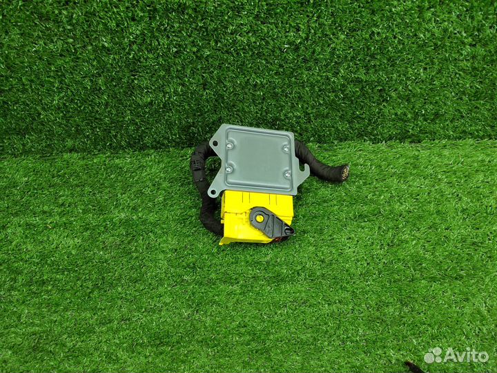 Блок управления AIR BAG Audi S3 8V A3 8V