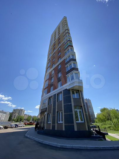 Помещение с арендаторами