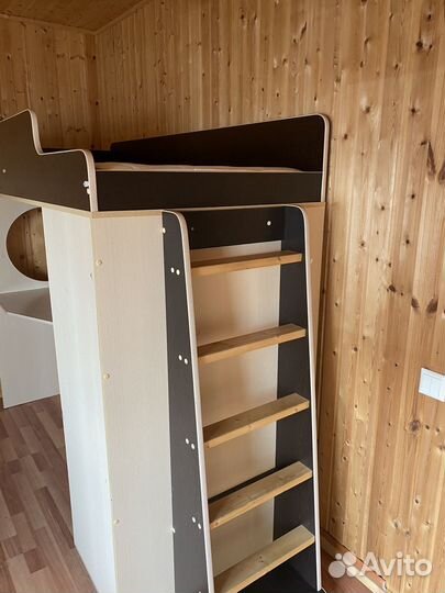 Кровать детская