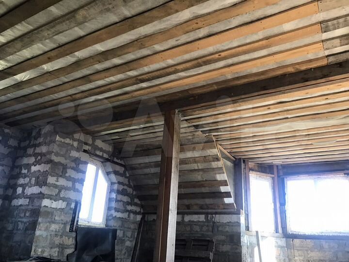 Дом 180 м² на участке 10 сот.