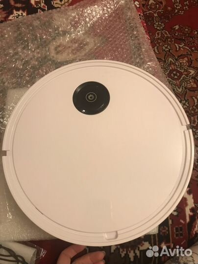 Робот пылесос новый