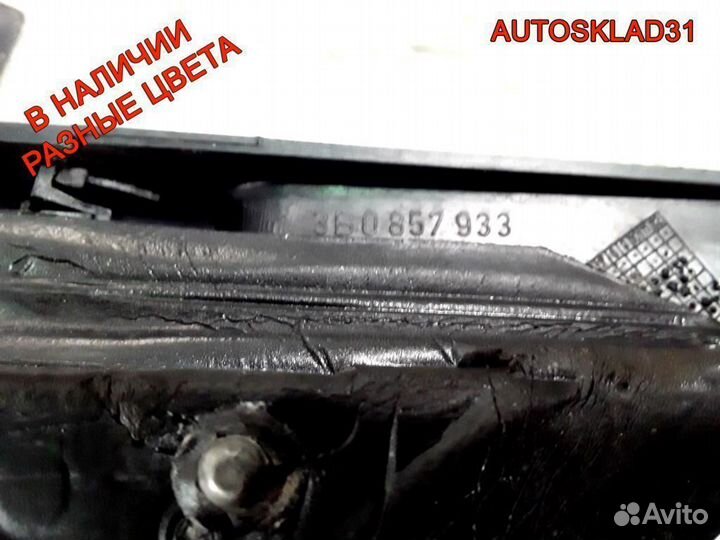 Зеркало левое VW Passat B5 3B0857933