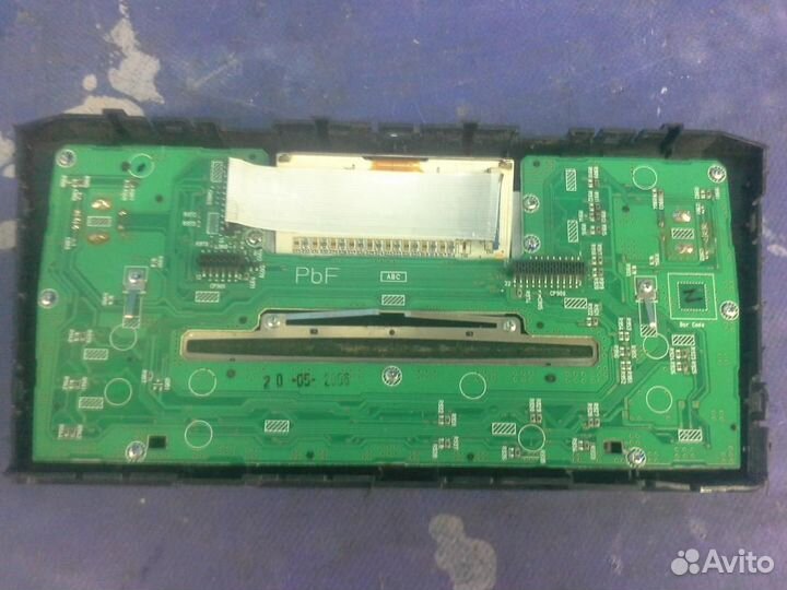 Магнитола Toyota Avensis II 2003-2008