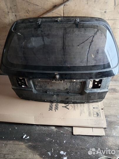 Дверь багажника калдина