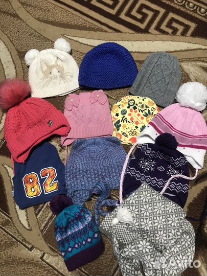 Шапки на девочку 4-6 лет