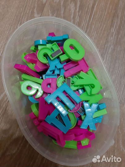 Мольберт детский, с магнитами