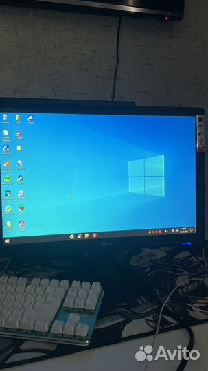 Монитор LG flatron W1942T