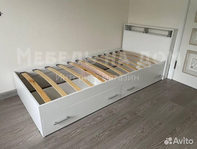 Кровать односпальная