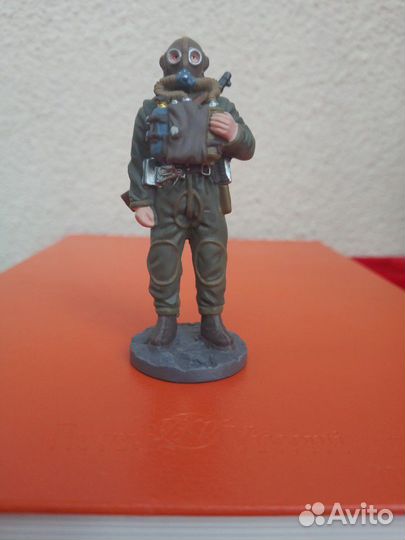 Модель оловянный солдатик Водолаз-разведчик