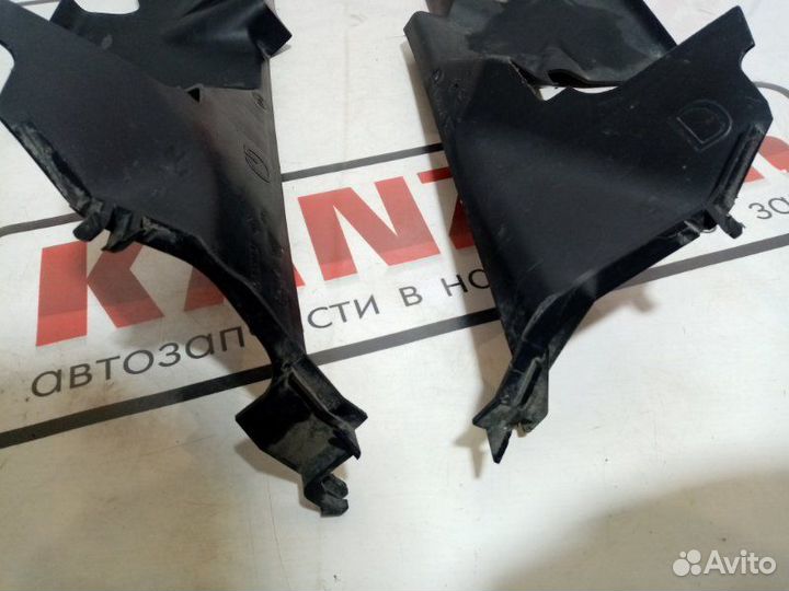 Диффузор вентилятора Renault Megan 3 2009-2016