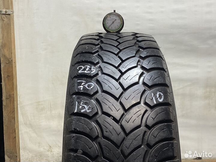 Vredestein ComTrac All Season 225/70 R15C