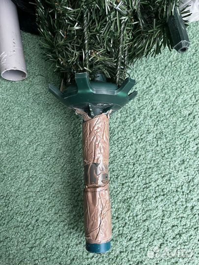 Продам искусственную елку