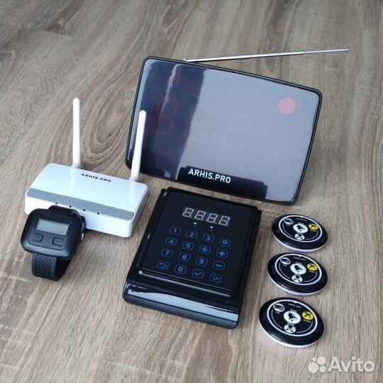 Кнопка вызова официанта комплект с часами и табло