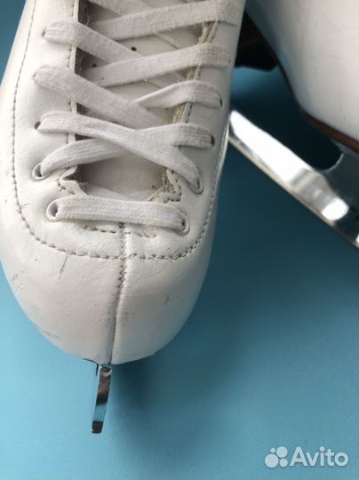 Коньки фигурные risport 215