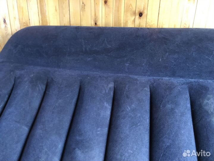 Матрас надувной (кровать) intex