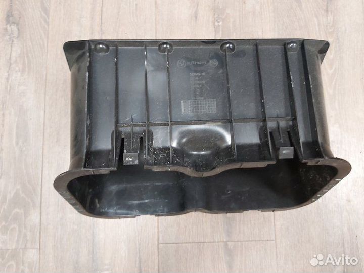 Ящик в багажник Bmw 530 D F10 N57D30 2010