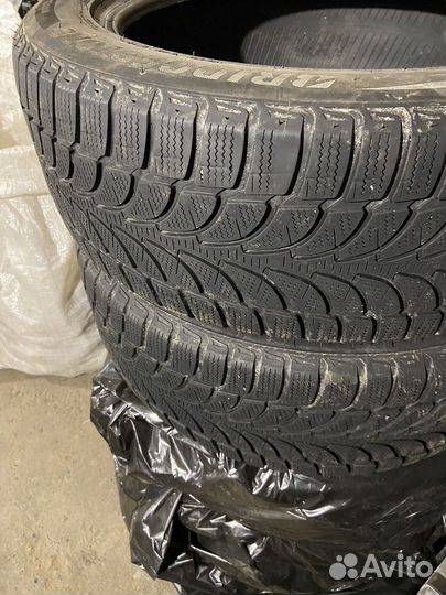 Bridgestone Blizzak LM-80 Evo 235/55 R19