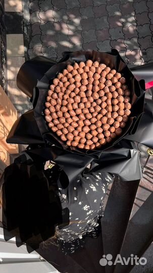 Клубника в шоколаде букет