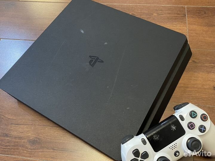 PlayStation 4 Slim 3rev