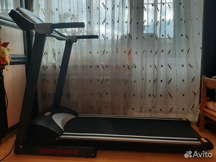 Беговая дорожка электрическая Stingray HNT-840B бу