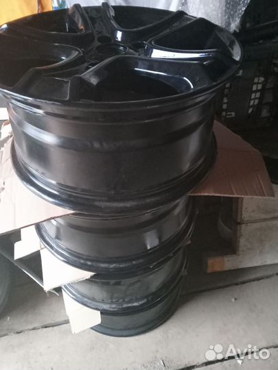 Литые дискиR17/5*130 туарег.4шт