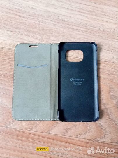 Чехлы на телефон