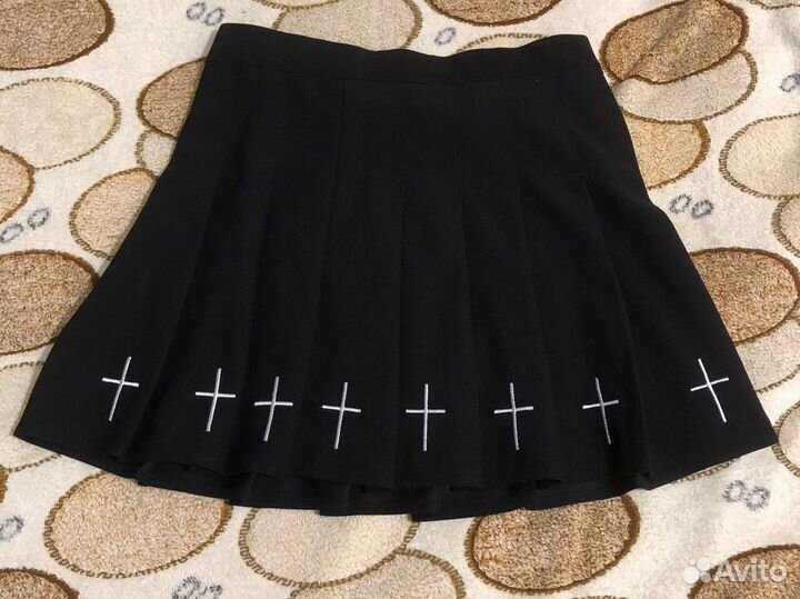 Мини-юбка y2k черная майка розовая топ