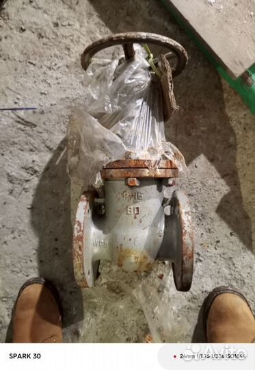 Продам задвижки