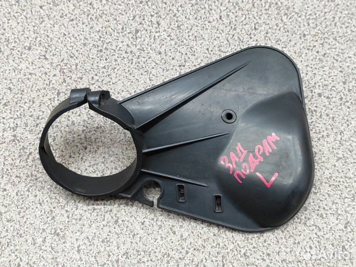 Защитный кожух задний левый Volkswagen Touareg 7L6