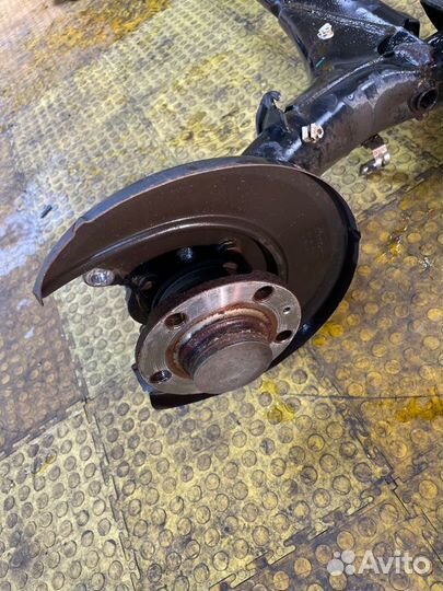 Б/У Балка - В хорошем состоянииn- оригиналnnу нас