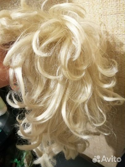 Парик блонд
