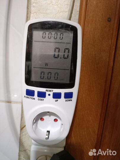 Ваттметр в розетку