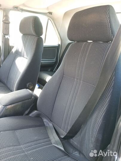 ГАЗ 3102 Волга 2.3 МТ, 2002, 126 000 км