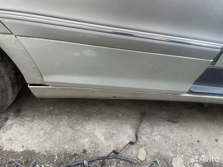 Дверь правая перед зад w203 мерседес