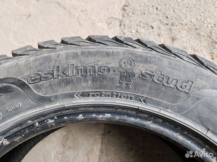 Sava Eskimo Stud 225/60 R17 99T