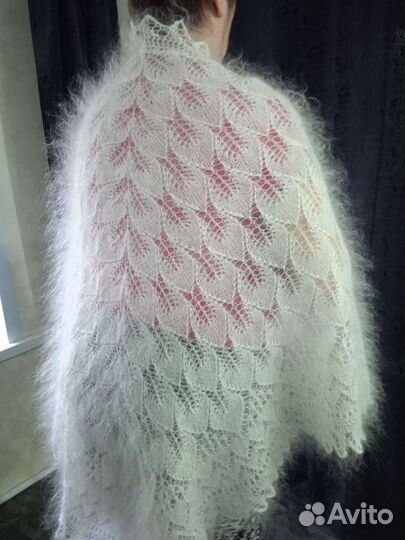 В наличии 2шт Шаль 