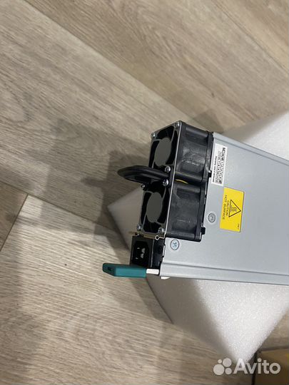 Серверное блок питание 750W