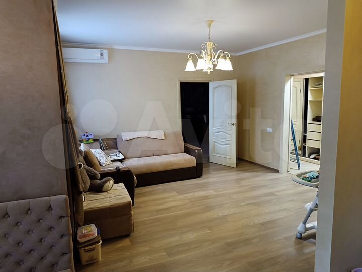 2-к. квартира, 67 м², 3/14 эт.