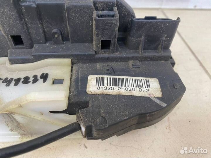 Замок двери передней правой Hyundai Elantra HD 200