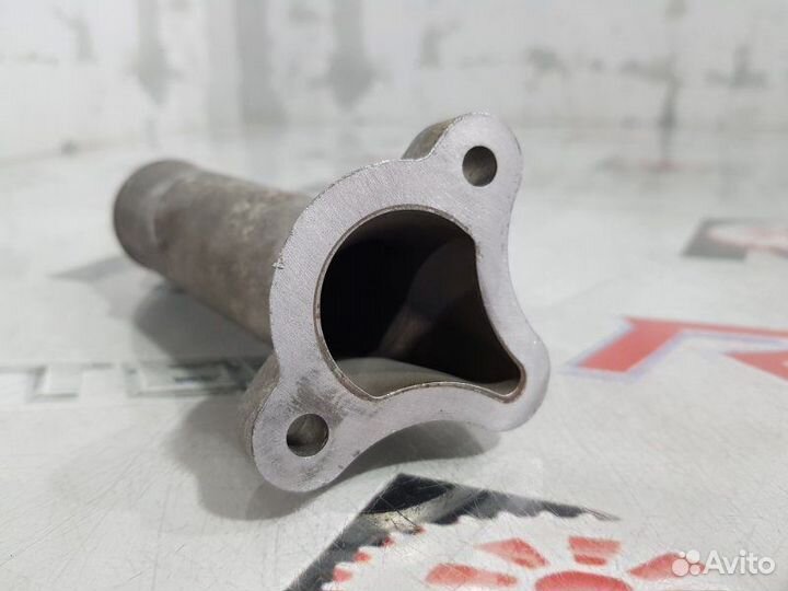 Фланец системы охлаждения Chevrolet Epica V250