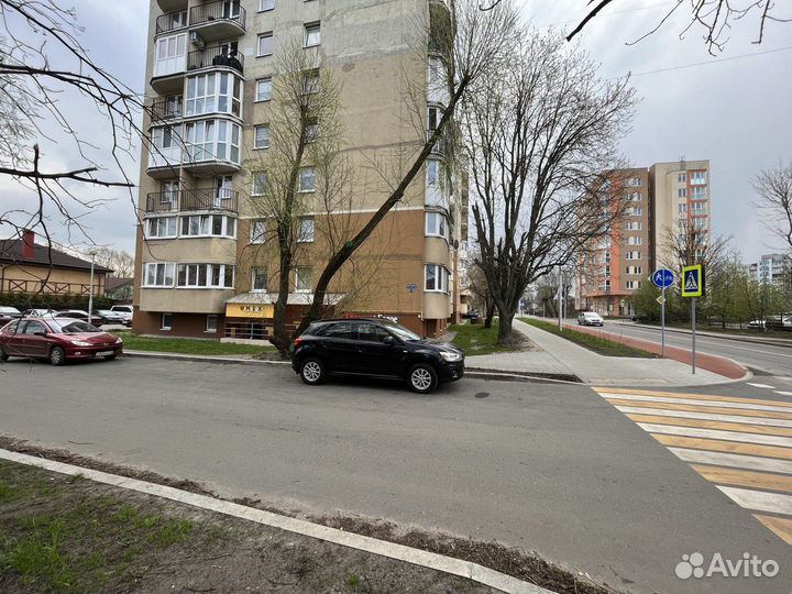 Стойка стабилизатора переднего, левая