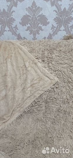 Покрывало, плед, одеяло, подушки