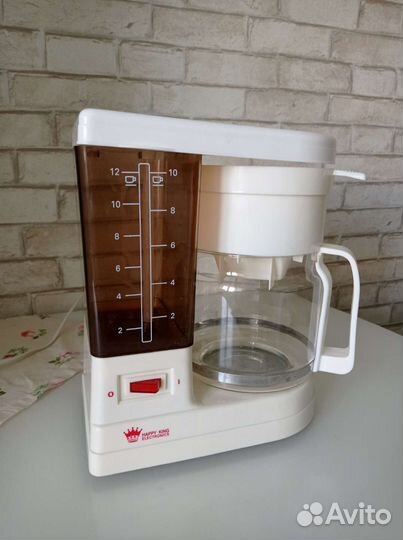 Кофеварка капельная новая