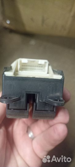 Блок стеклоподъемников для toyota camry v50 2.5
