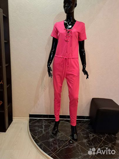 Комбинезон женский