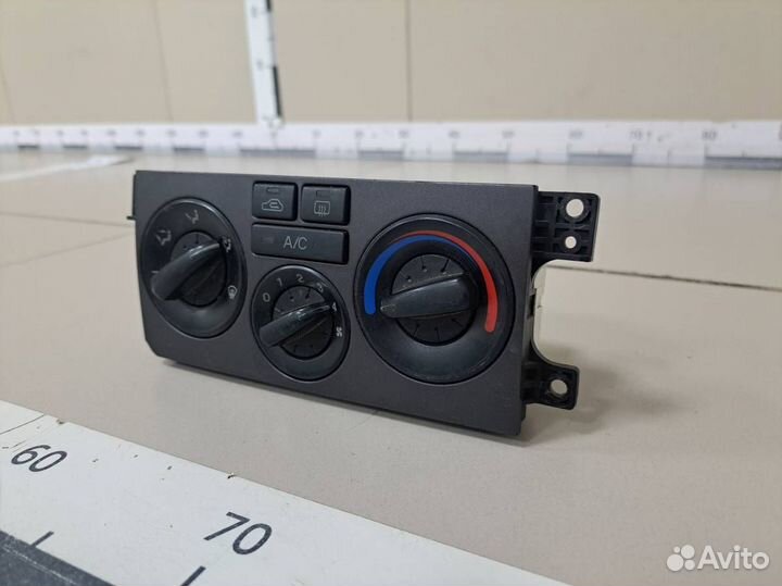 Блок управления отопителем Hyundai Elantra XD 2000-2005